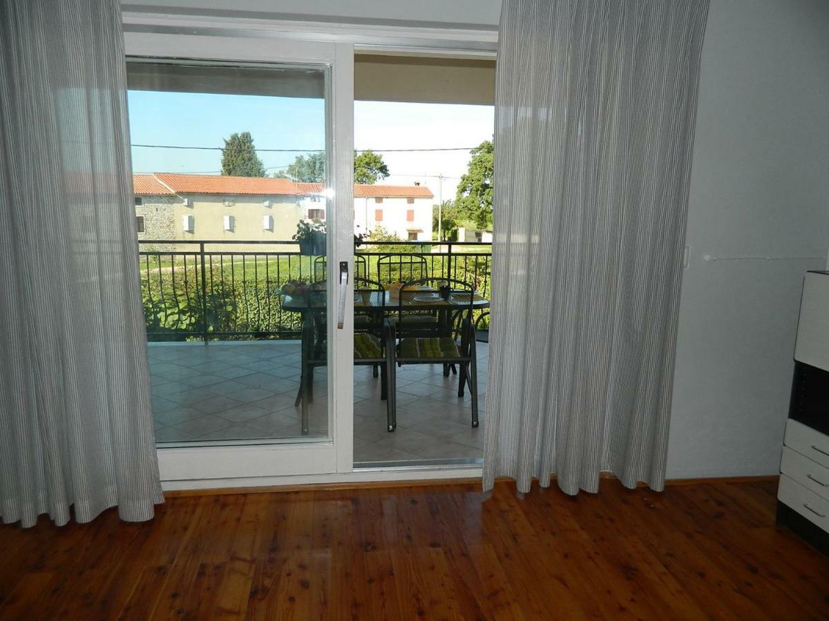 Chiara Apartment Kirmenjak Buitenkant foto